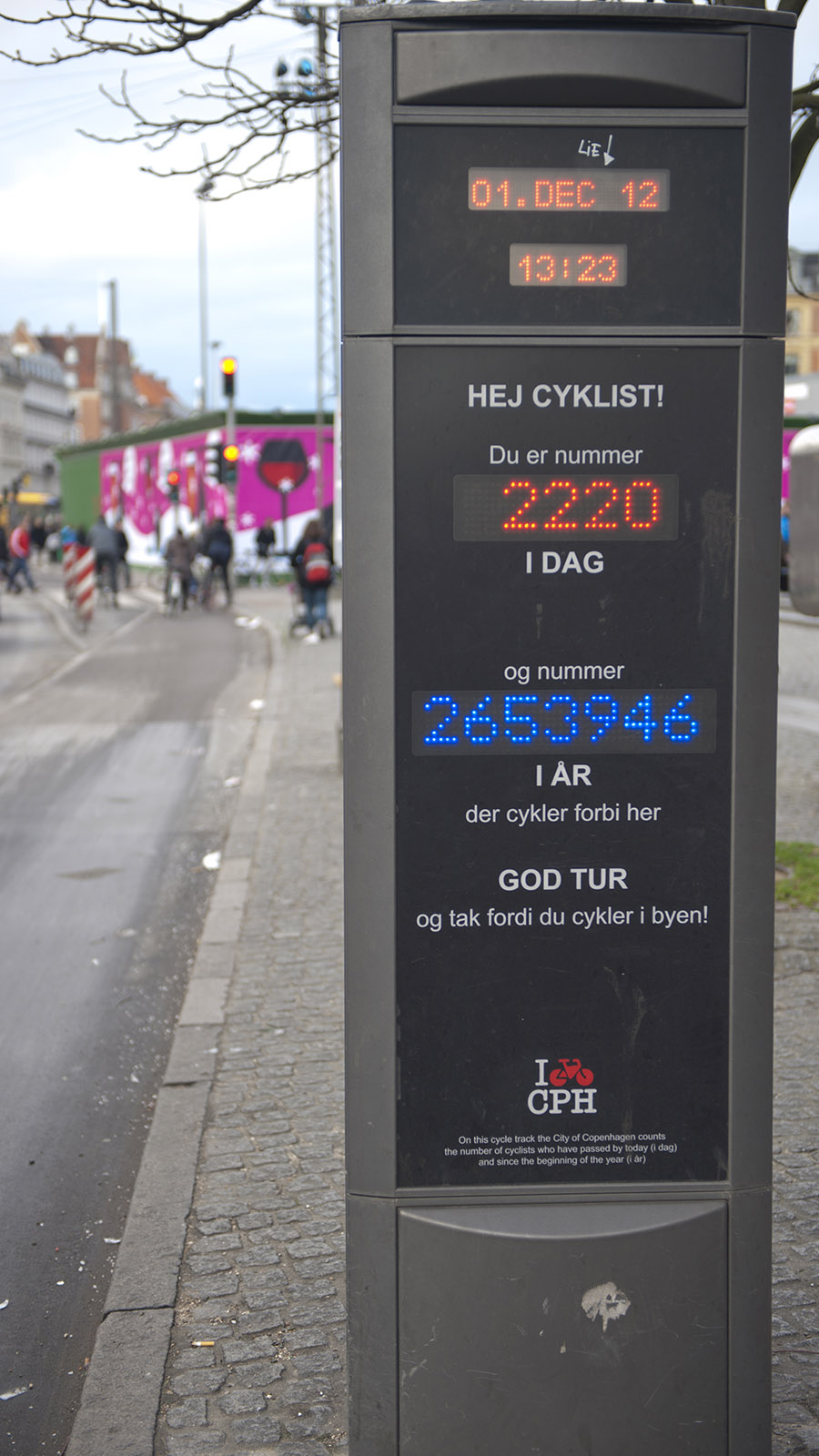 Grünes Kopenhagen: Am Rathausplatz erfasst Kopenhagen die Radfahrer-Frequenz. Foto: Hilke Maunder