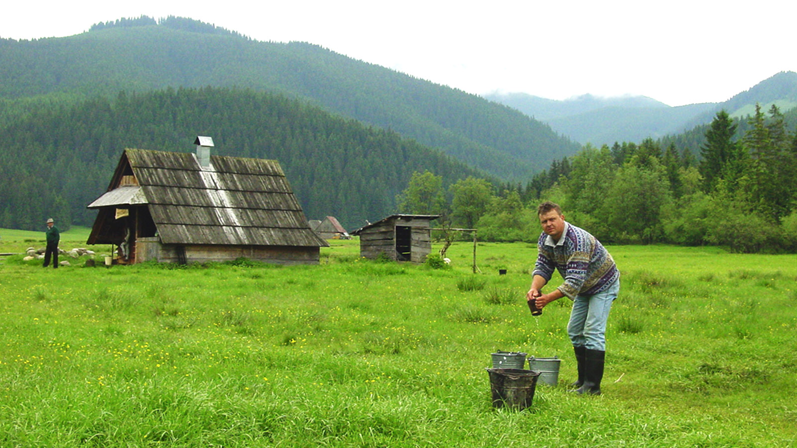 Hohe Tatra bei Witow: In den Hütten wird geräucherter Schafskäse hergestellt. Foto: Hilke Maunder