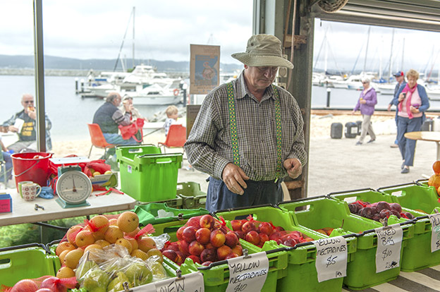 Albany: Der Markt in der Bootshalle