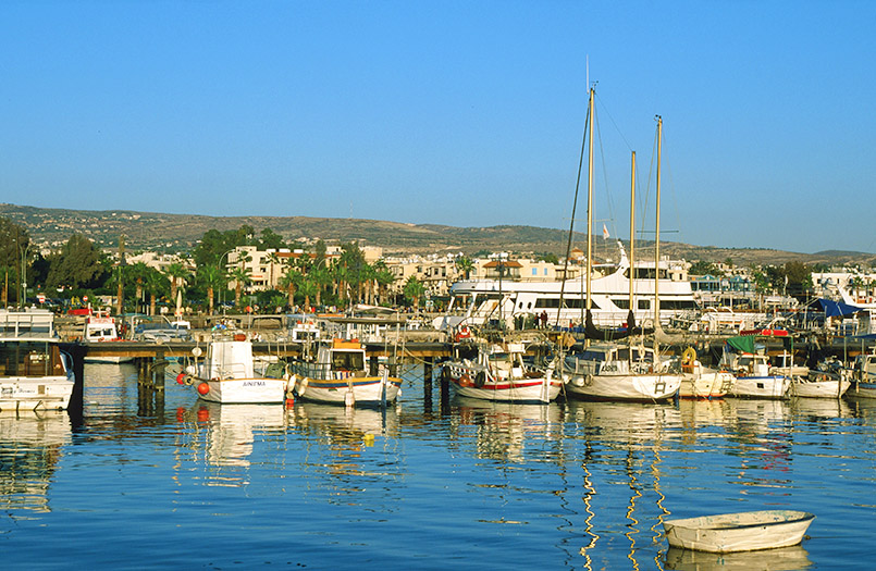 Der Hafen von Kato Paphos auf Zypern